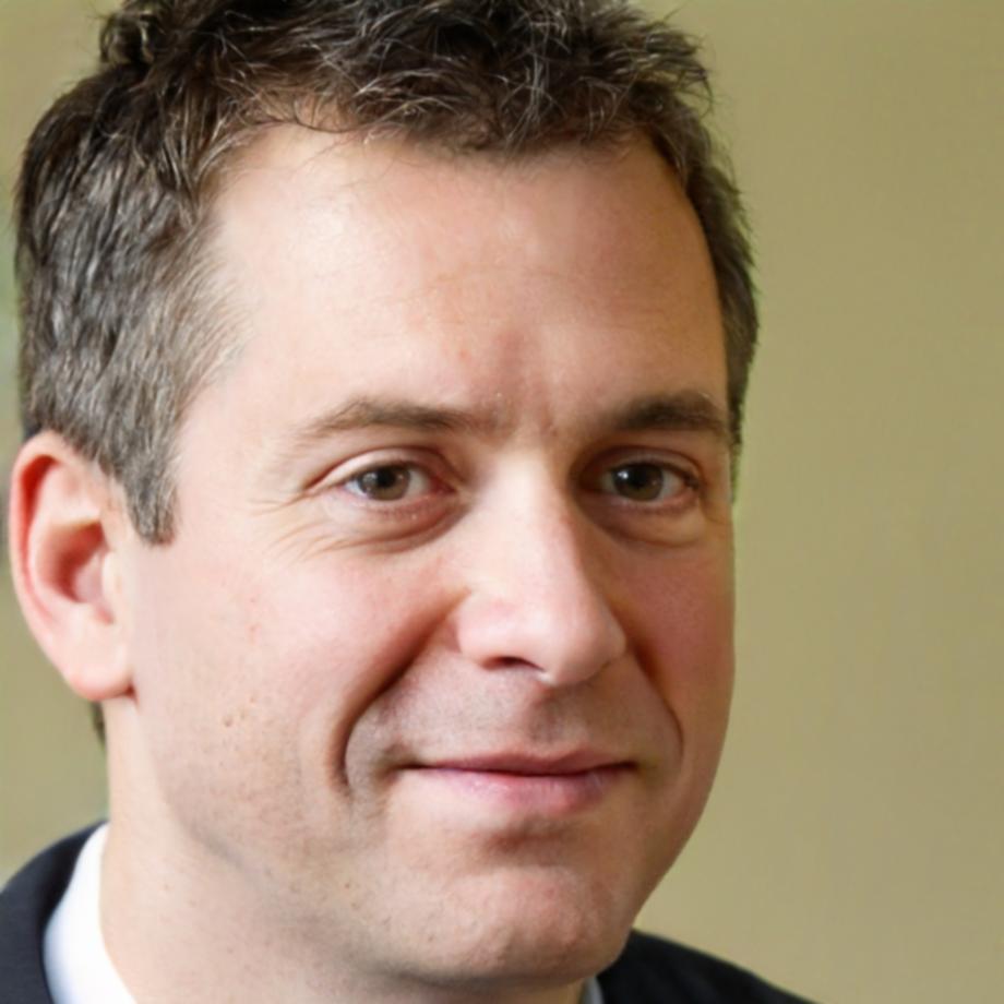 Consultor económico Bojan Vukčević