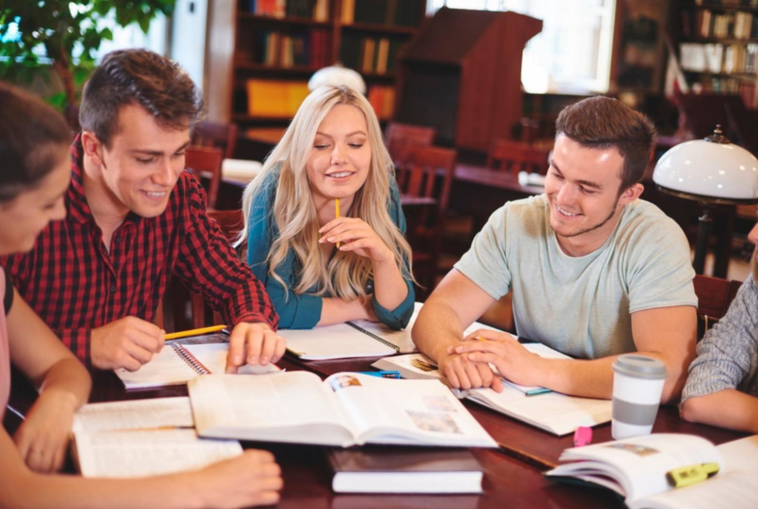 Análisis financiero detallado en proceso de evaluación empresarial